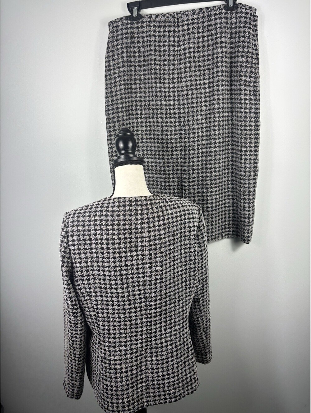 Preston & York Houndstooth 2-Piece Skirt Suit Sz 16 Open Front Blazer - Picture 4 of 9